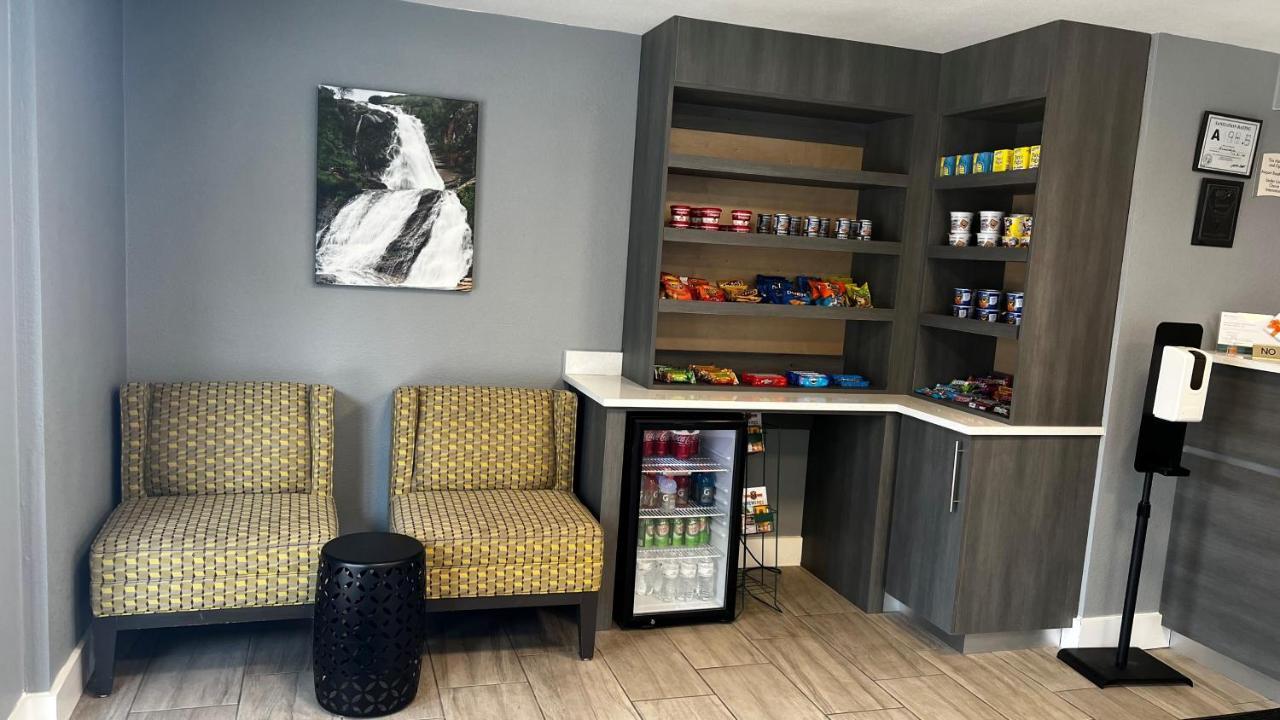 Quality Inn Asheville Airport Fletcher Eksteriør bilde