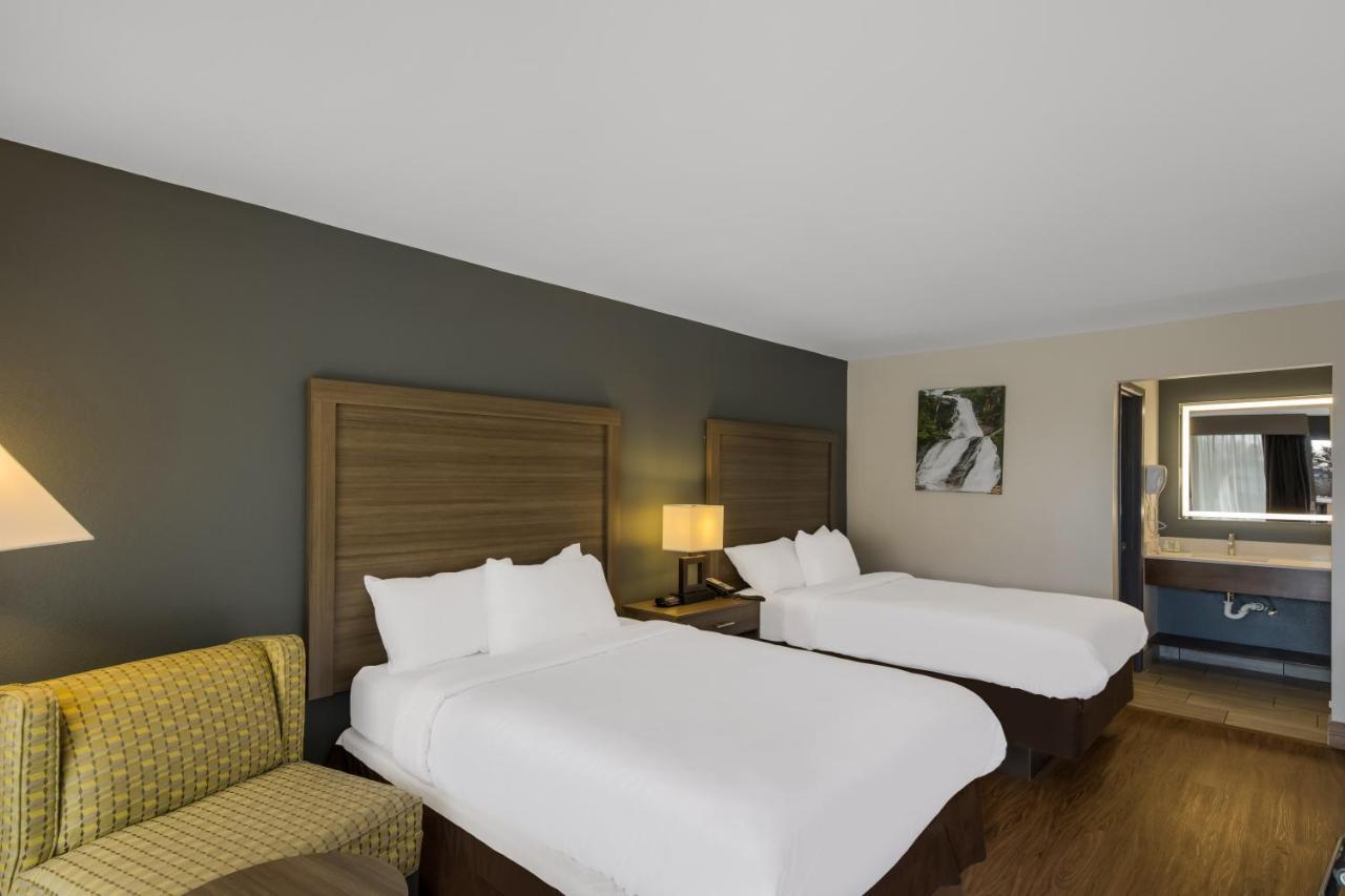 Quality Inn Asheville Airport Fletcher Eksteriør bilde