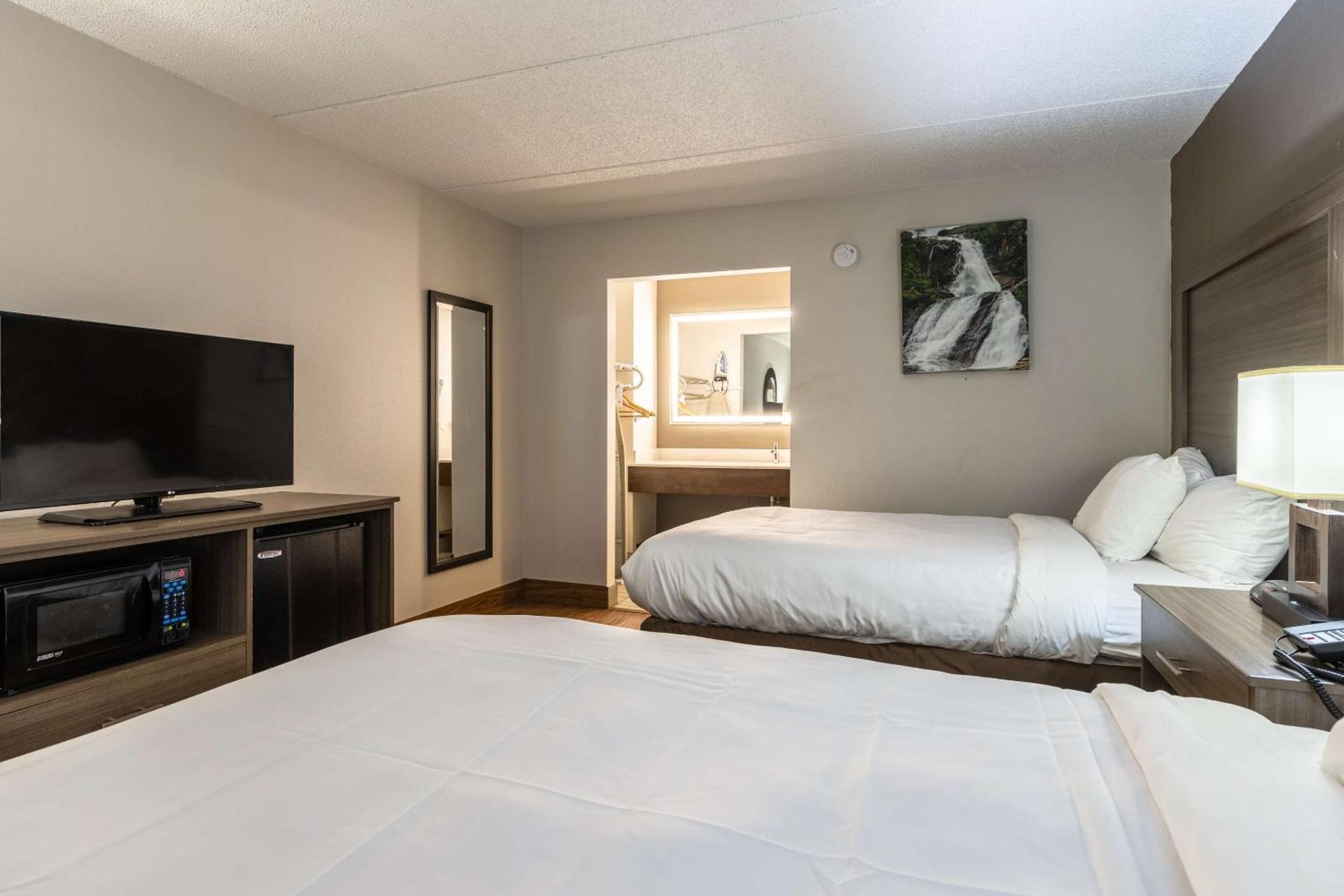 Quality Inn Asheville Airport Fletcher Eksteriør bilde